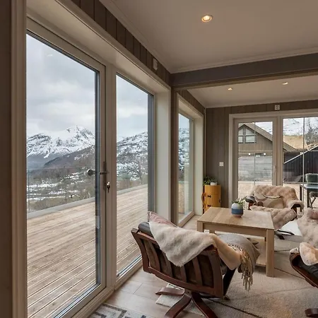 Mountain View *