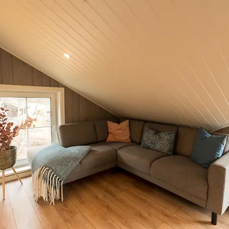 Mountain View * 斯特兰达