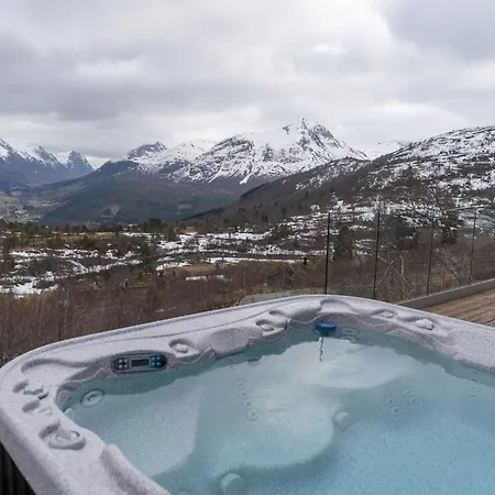 Chalet Mountain View
